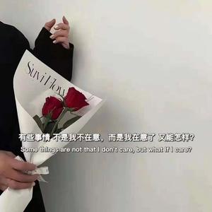 老挝裸休美女撒尿露脸视频
